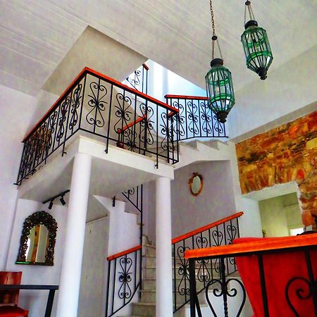 Axilleion Boutique Hotel แอร์มูโปลี ภายนอก รูปภาพ