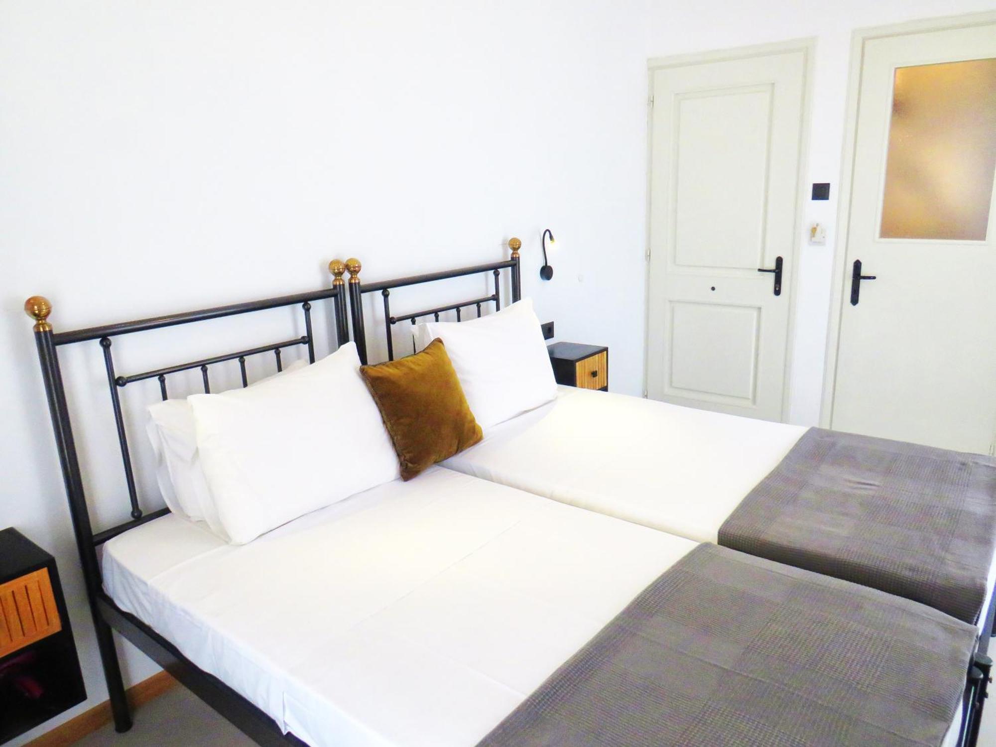 Axilleion Boutique Hotel แอร์มูโปลี ภายนอก รูปภาพ