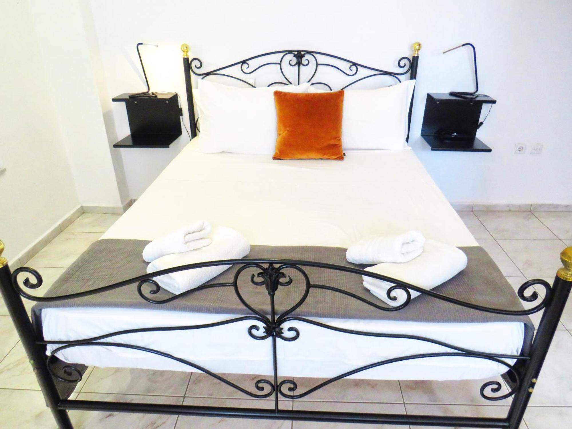 Axilleion Boutique Hotel แอร์มูโปลี ภายนอก รูปภาพ