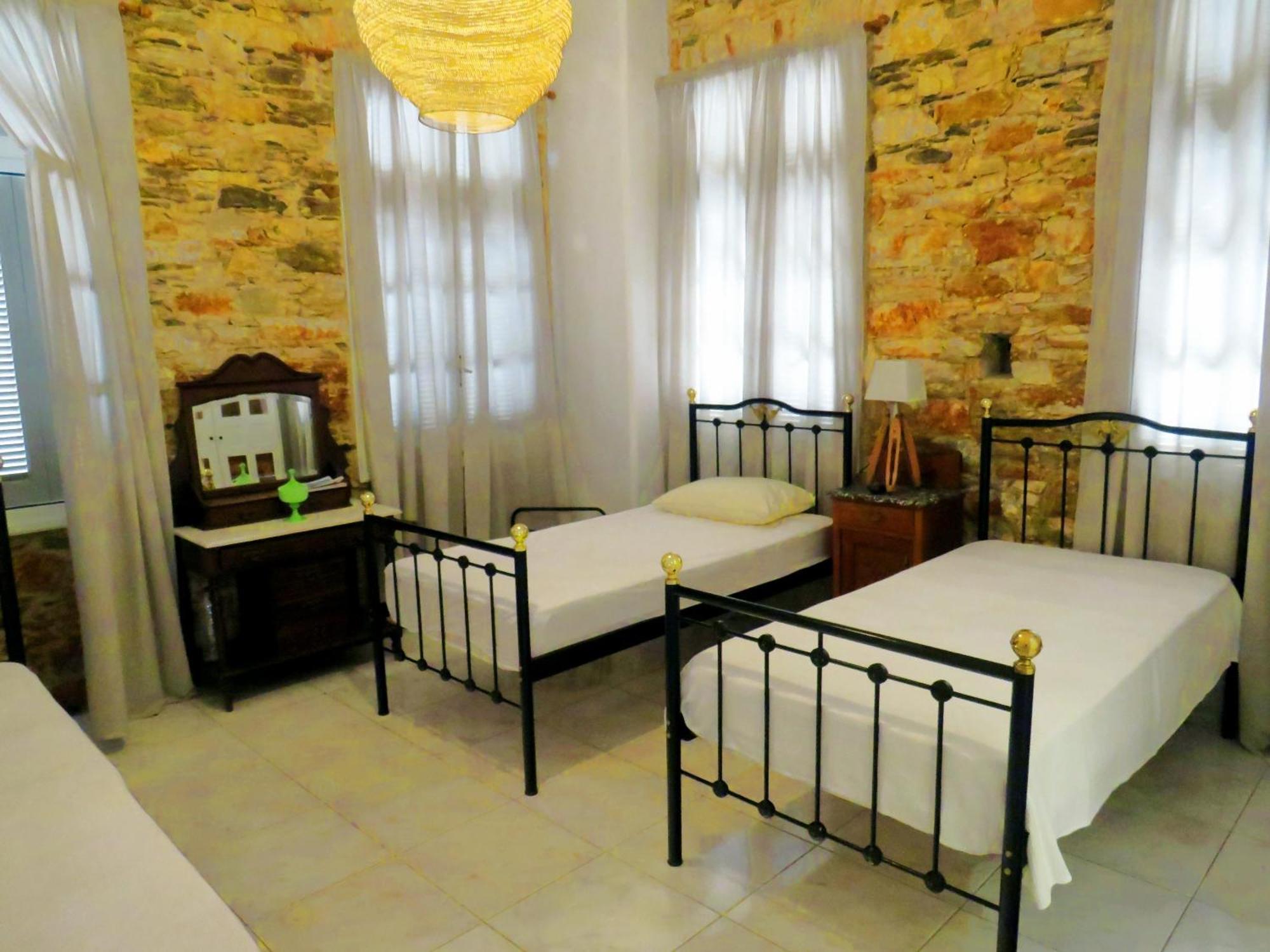 Axilleion Boutique Hotel แอร์มูโปลี ภายนอก รูปภาพ